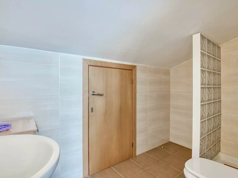 Apartment for Sale in Sant Feliu De Guíxols, Gerona 18