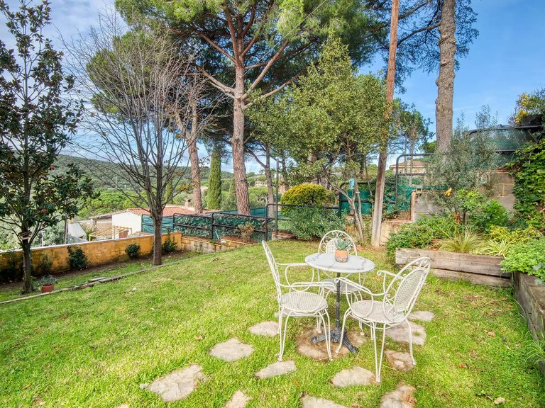 Town House for Sale in Platja D'aro, Gerona 1