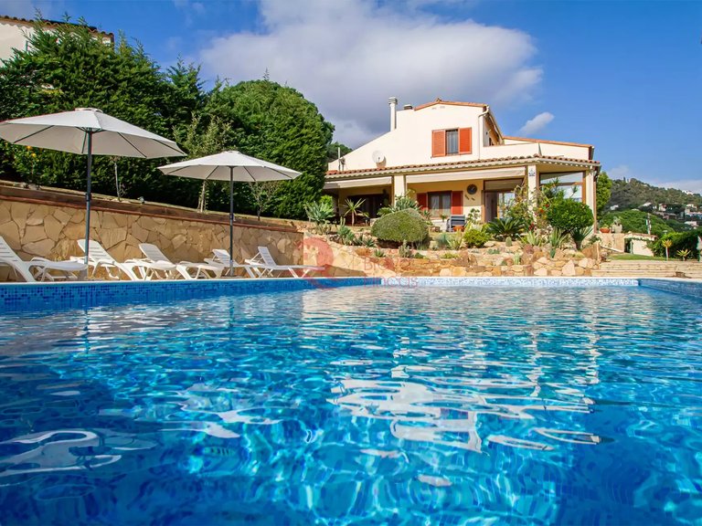 Town House for Sale in Calonge, Gerona 1
