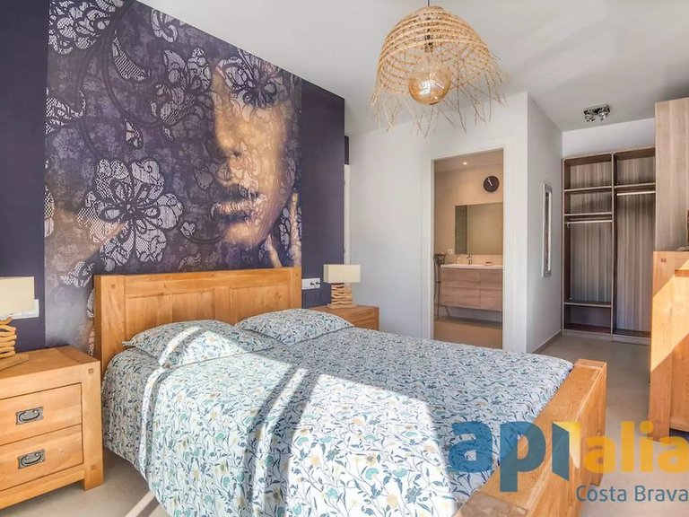 Town House for Sale in Castell D'aro, Gerona 17