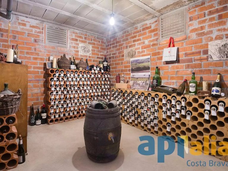 Town House for Sale in Castell D'aro, Gerona 25