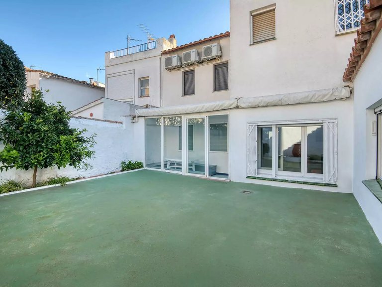 Town House for Sale in Palafrugell, Gerona 11