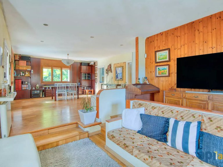 Town House for Sale in Sant Feliu De Guíxols, Gerona 4