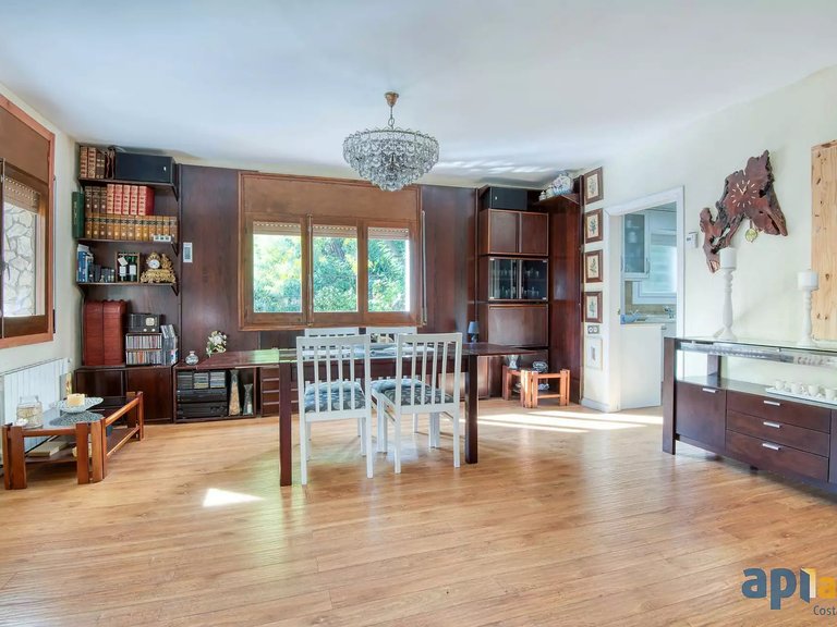 Town House for Sale in Sant Feliu De Guíxols, Gerona 6