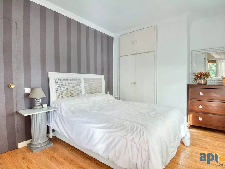 Town House for Sale in Sant Feliu De Guíxols, Gerona 17