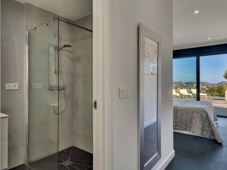 Villa for Sale in Moraira, Alicante 30