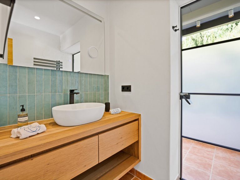 Villa for Sale in Javea/xabia, Alicante 30