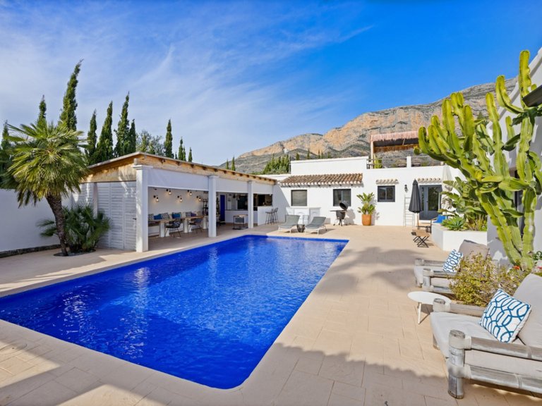Villa for Sale in Javea/xabia, Alicante 3