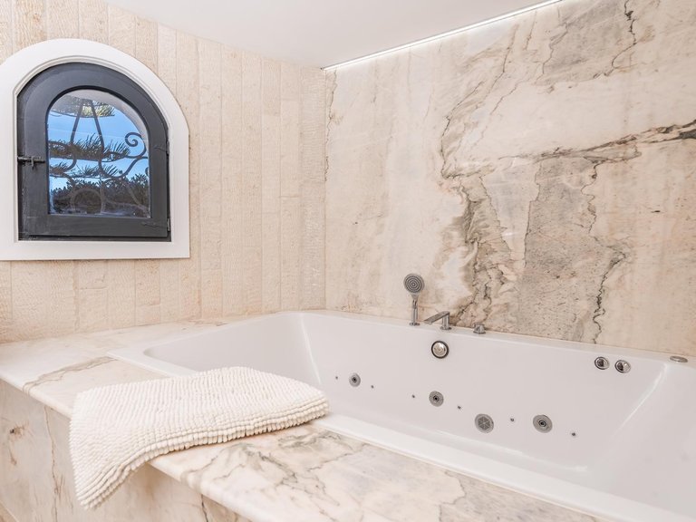 Villa for Sale in Javea/xabia, Alicante 25