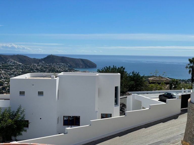 Villa for Sale in Costa Blanca Moraira, Alicante 8