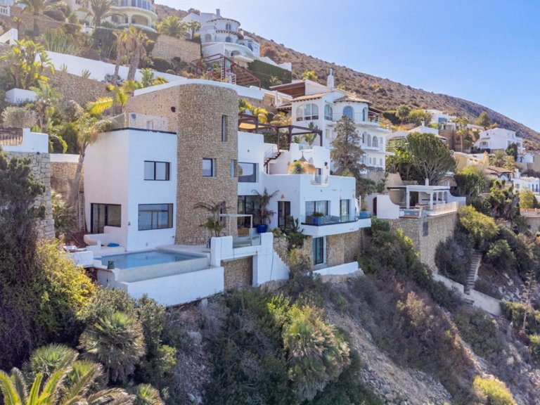 Villa for Sale in Costa Blanca Moraira, Alicante 17