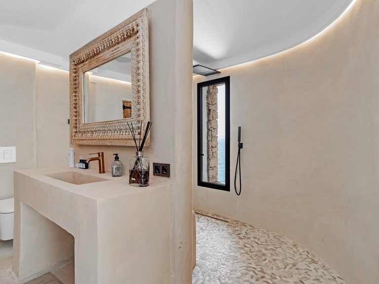 Villa for Sale in Costa Blanca Moraira, Alicante 18