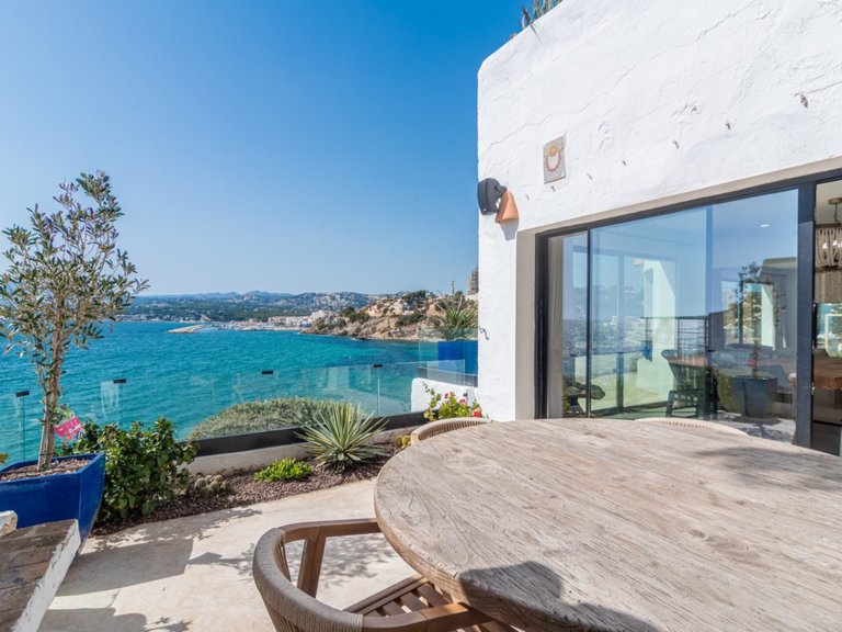 Villa for Sale in Costa Blanca Moraira, Alicante 3