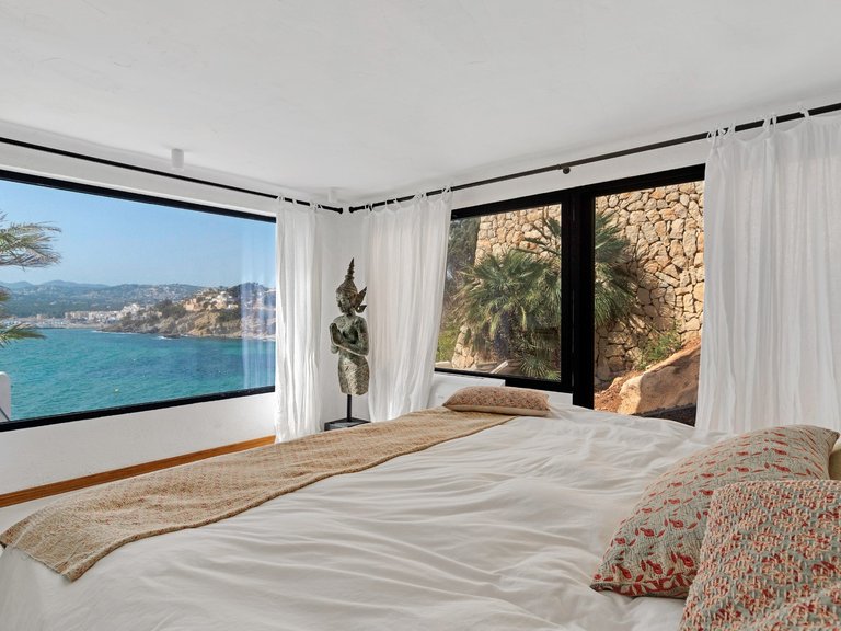 Villa for Sale in Costa Blanca Moraira, Alicante 37