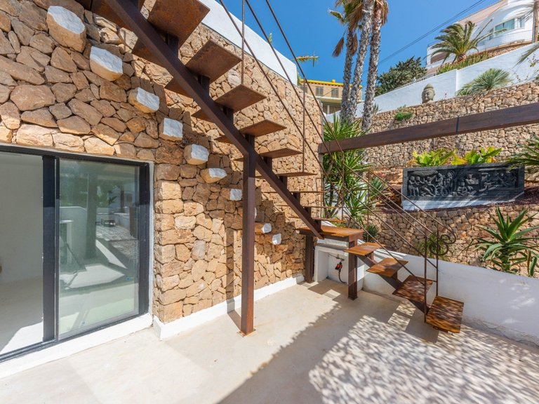 Villa for Sale in Costa Blanca Moraira, Alicante 36