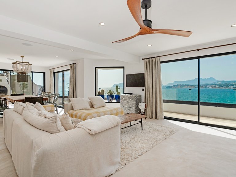 Villa for Sale in Costa Blanca Moraira, Alicante 41