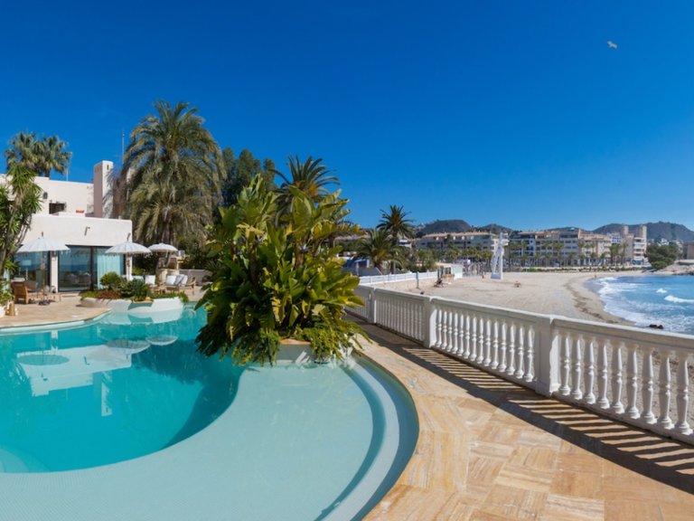 Villa for Sale in Costa Blanca Moraira, Alicante 21