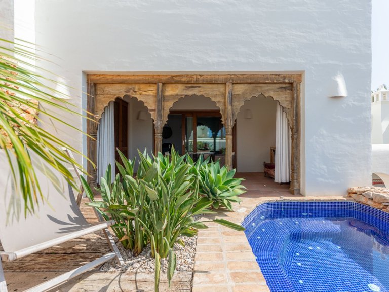 Villa for Sale in Costa Blanca Moraira, Alicante 9