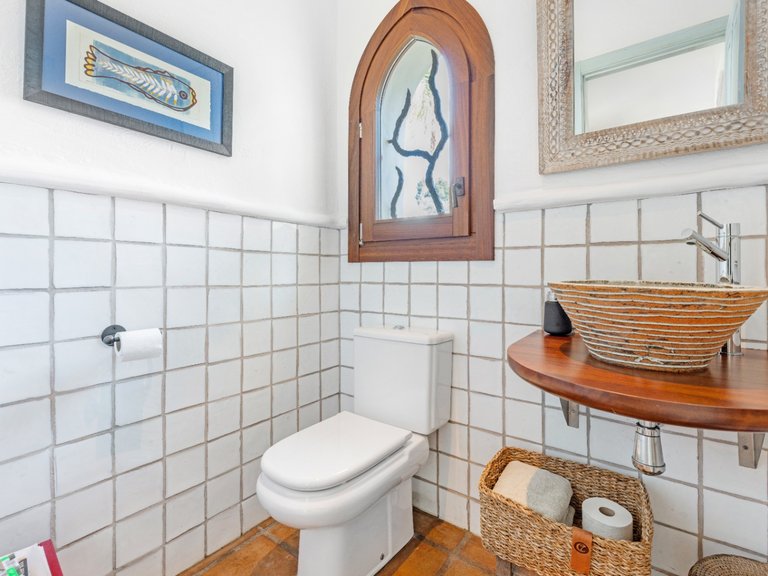 Villa for Sale in Costa Blanca Moraira, Alicante 26
