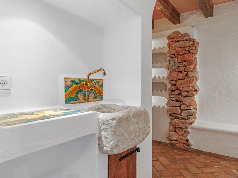 Villa for Sale in Costa Blanca Moraira, Alicante 48