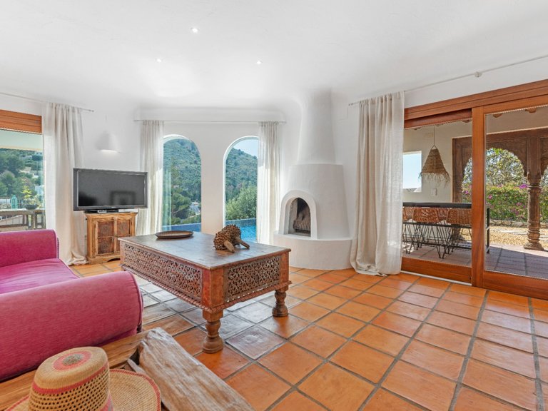 Villa for Sale in Costa Blanca Moraira, Alicante 17