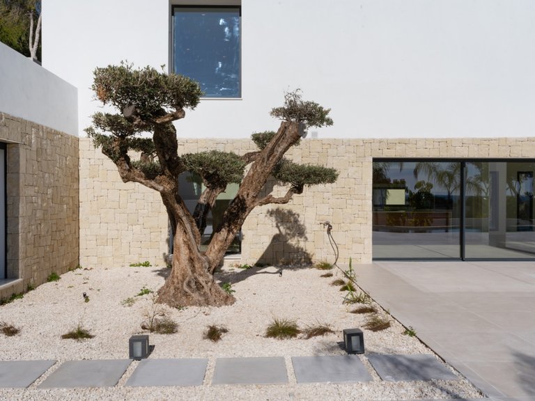 Villa for Sale in Costa Blanca Moraira, Alicante 18