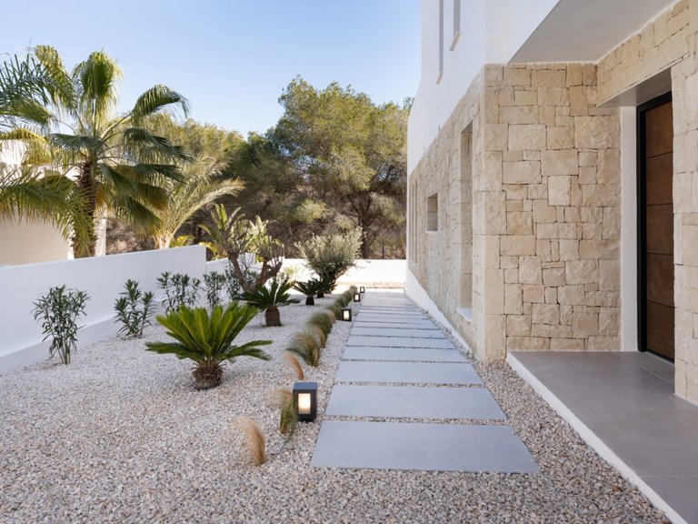 Villa for Sale in Costa Blanca Moraira, Alicante 30