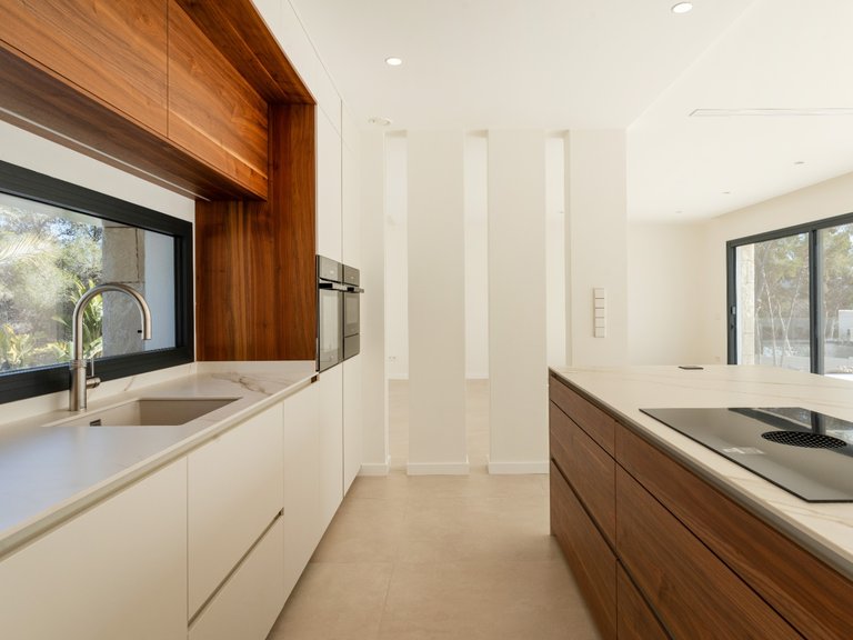 Villa for Sale in Costa Blanca Moraira, Alicante 7