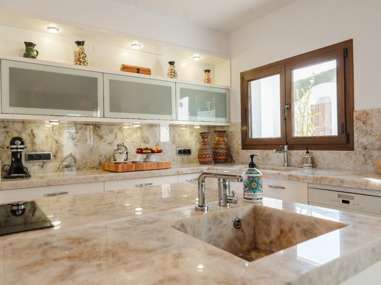 Villa for Sale in Costa Blanca Moraira, Alicante 25