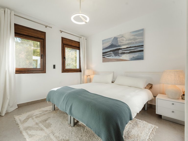 Villa for Sale in Costa Blanca Moraira, Alicante 36