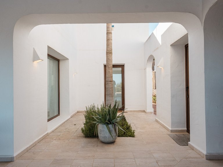 Villa for Sale in Costa Blanca Moraira, Alicante 43