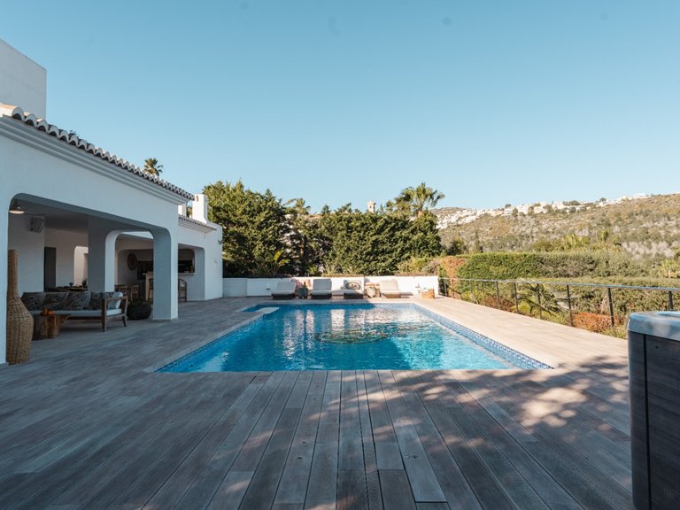 Villa for Sale in Costa Blanca Moraira, Alicante 2