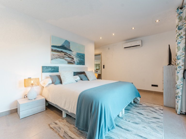 Villa for Sale in Costa Blanca Moraira, Alicante 44