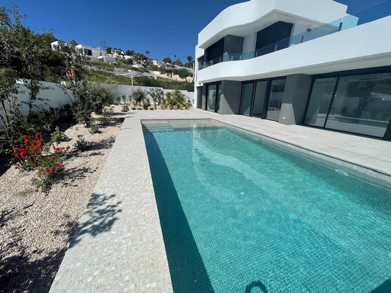 Villa for Sale in Costa Blanca Moraira, Alicante 9