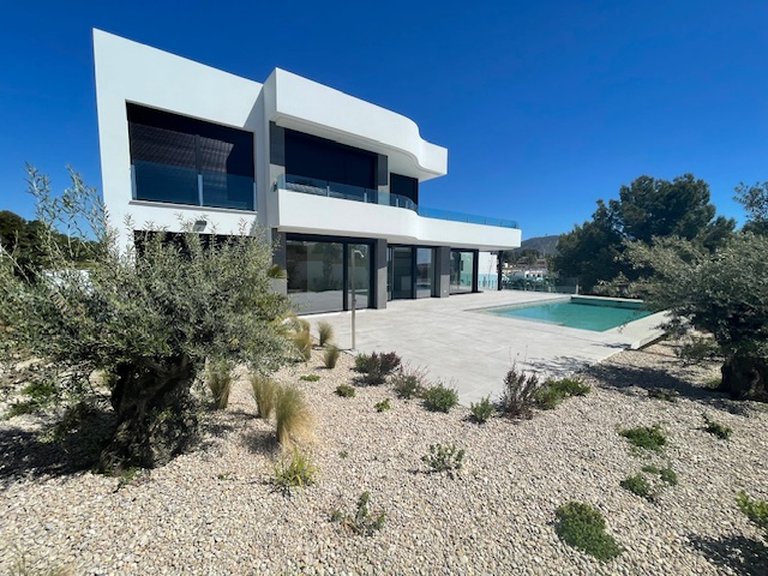 Villa for Sale in Costa Blanca Moraira, Alicante 14