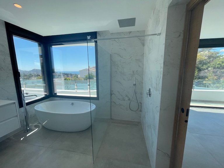 Villa for Sale in Costa Blanca Moraira, Alicante 5