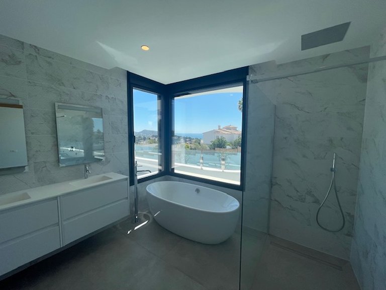 Villa for Sale in Costa Blanca Moraira, Alicante 17