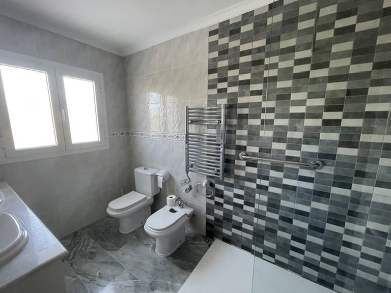 Villa for Sale in Costa Blanca Moraira, Alicante 30