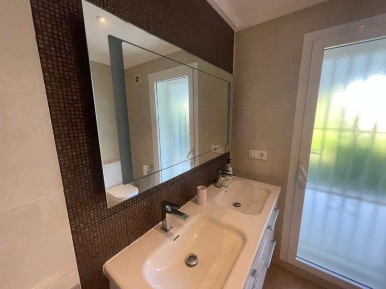 Villa for Sale in Costa Blanca Moraira, Alicante 35