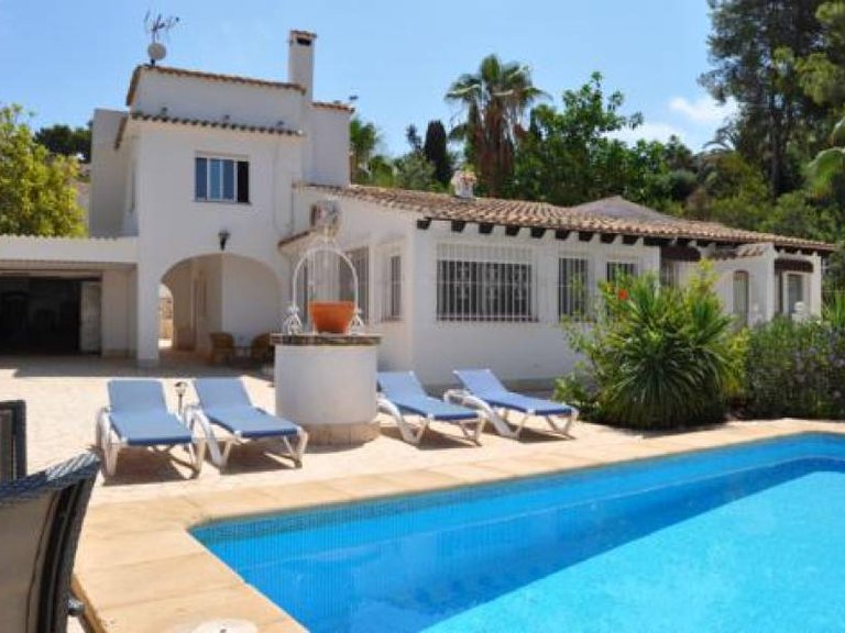 Villa for Sale in Costa Blanca Moraira, Alicante 2
