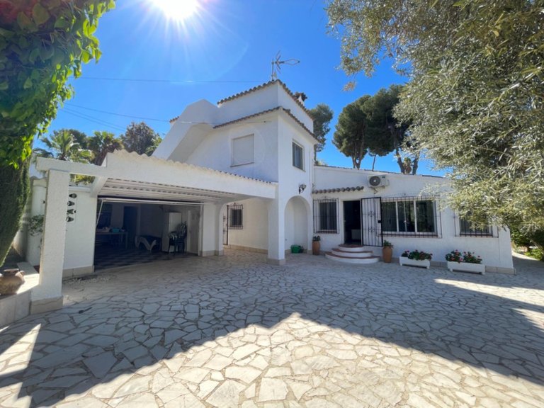 Villa for Sale in Costa Blanca Moraira, Alicante 15