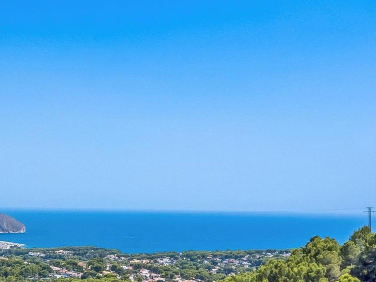 Plot for Sale in Costa Blanca Moraira, Alicante 4