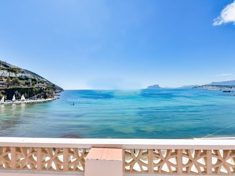 Villa for Sale in Costa Blanca Moraira, Alicante 11