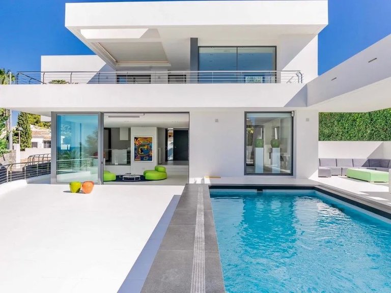 Villa for Sale in Costa Blanca Moraira, Alicante 2