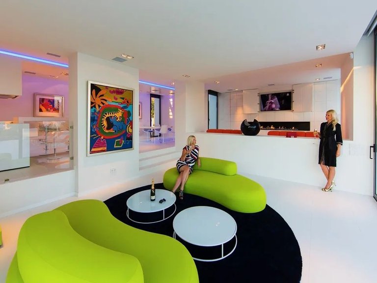 Villa for Sale in Costa Blanca Moraira, Alicante 10