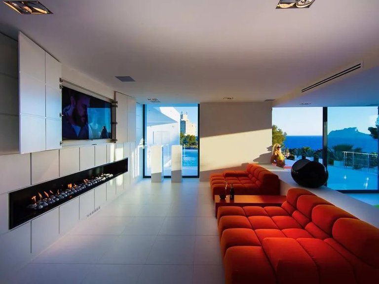 Villa for Sale in Costa Blanca Moraira, Alicante 14