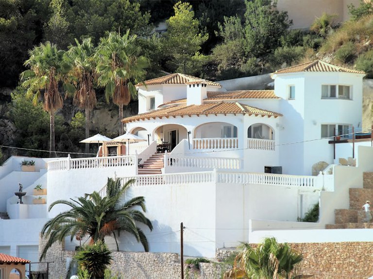 Villa for Sale in Costa Blanca Moraira, Alicante 1