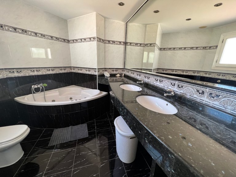 Villa for Sale in Costa Blanca Moraira, Alicante 15