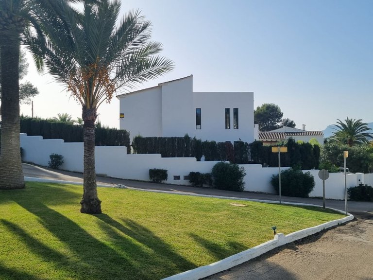 Villa for Sale in Costa Blanca Moraira, Alicante 1