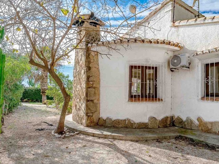 Villa for Sale in Costa Blanca Moraira, Alicante 6